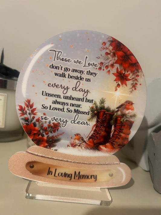 Snowglobe Mermorial Stand
